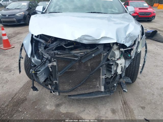 1GYKNARS9HZ281771 Cadillac Xt5 Standard