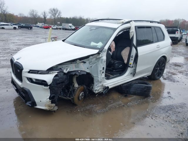 2024 BMW X7 5UX33EM08R9U05543 Photo 1