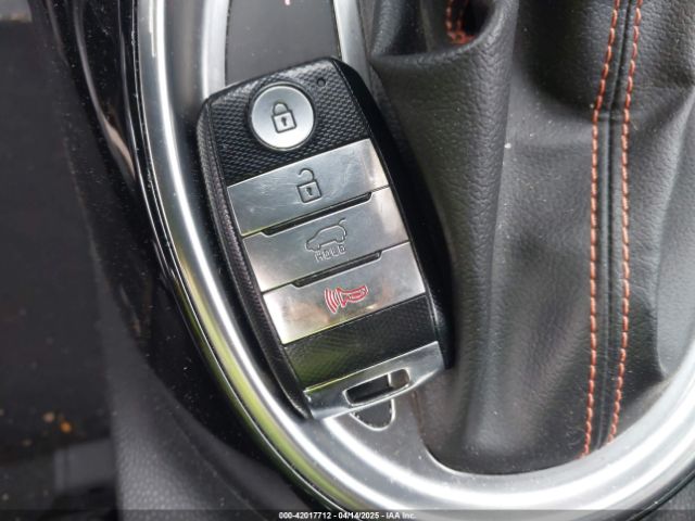KNDJX3AA8K7006678 KIA Soul !