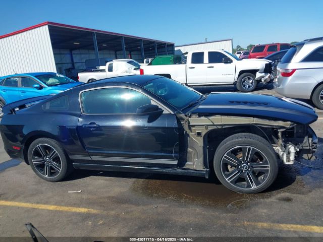 1ZVBP8CF2E5246445 Ford Mustang Gt Premium
