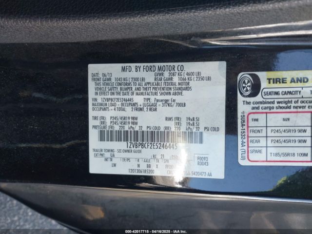 1ZVBP8CF2E5246445 Ford Mustang Gt Premium