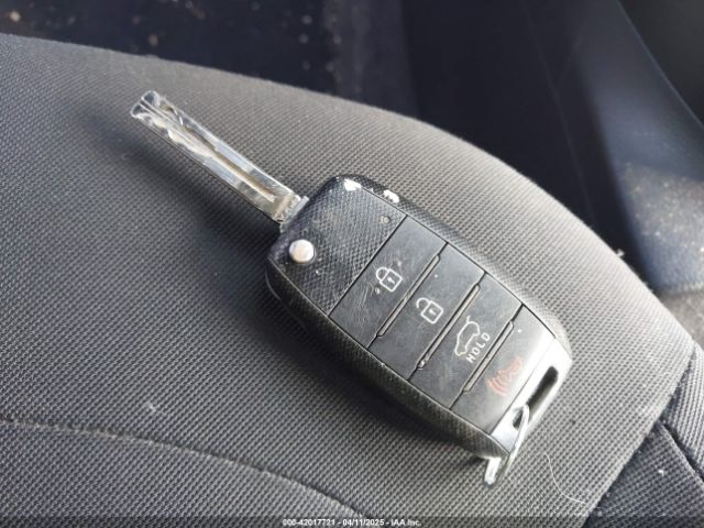 KNDJN2A23E7008108 KIA Soul