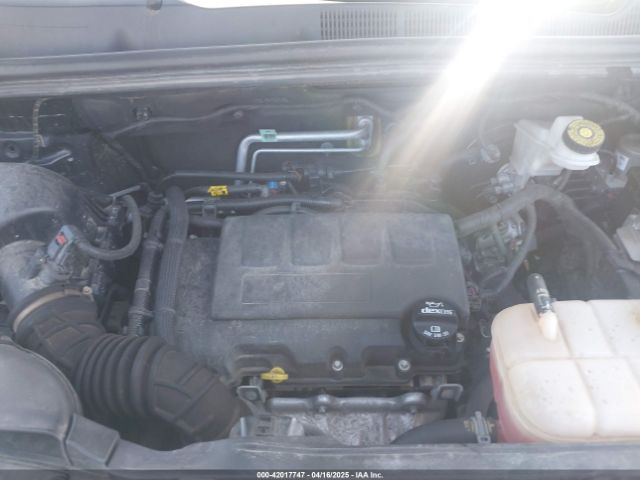 KL7CJKSB9LB317981 Chevrolet Trax Fwd Ls
