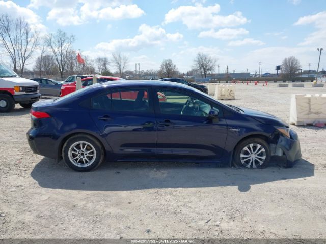 JTDEAMDE4MJ026617 Toyota Corolla Hybrid Le