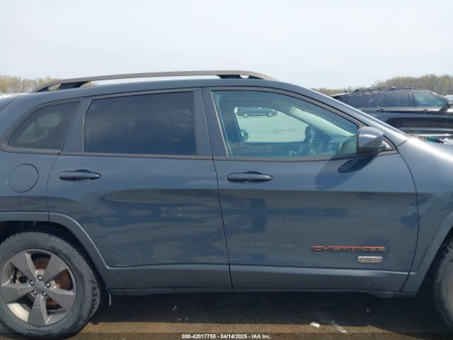 1C4PJMCB2GW357736 Jeep Cherokee 75th Anniversary