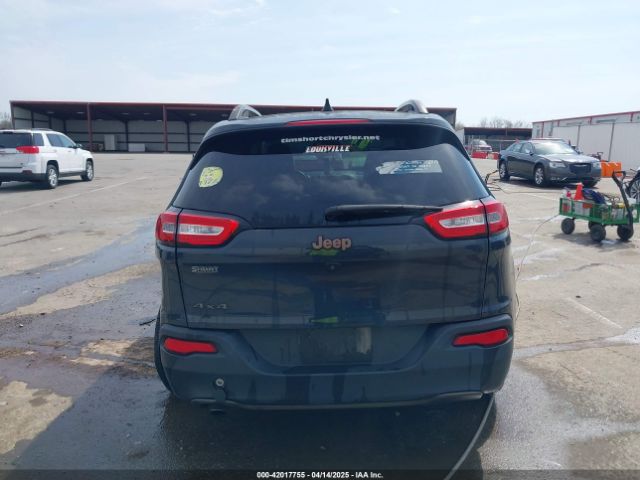 1C4PJMCB2GW357736 Jeep Cherokee 75th Anniversary