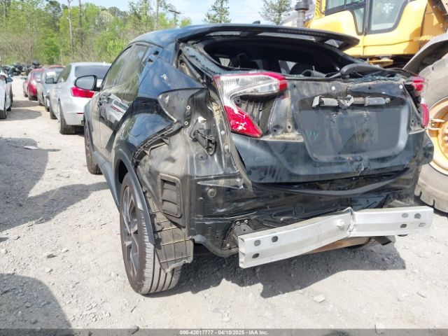 NMTKHMBX3JR029766 Toyota C-HR XLE