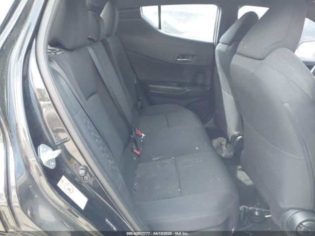NMTKHMBX3JR029766 Toyota C-HR XLE