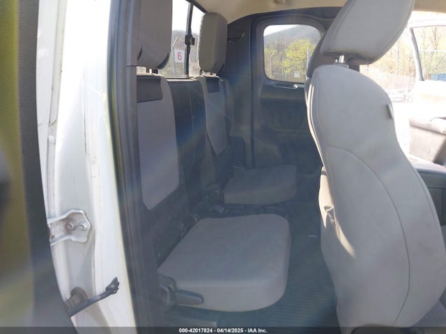 5TFSZ5AN3JX139876 Toyota Tacoma Sr5 V6