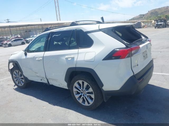 2T3C1RFV2NW228022 Toyota Rav4 Xle Premium