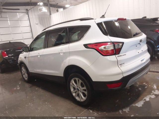 1FMCU9HD3JUD21789 Ford ESCAPE SEL