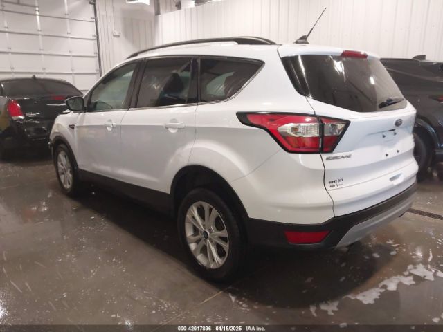 1FMCU9HD3JUD21789 Ford ESCAPE SEL