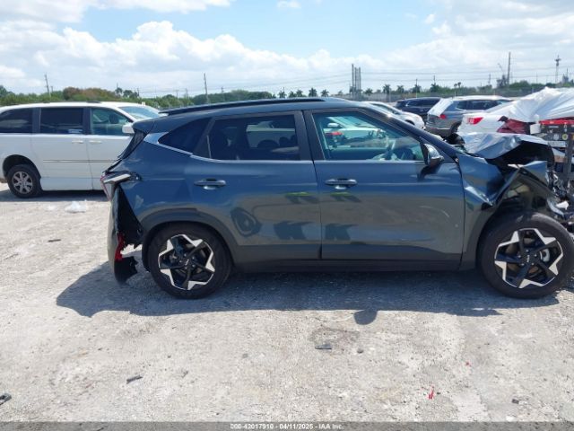 KNDER2AA8R7550694 KIA SELTOS EX