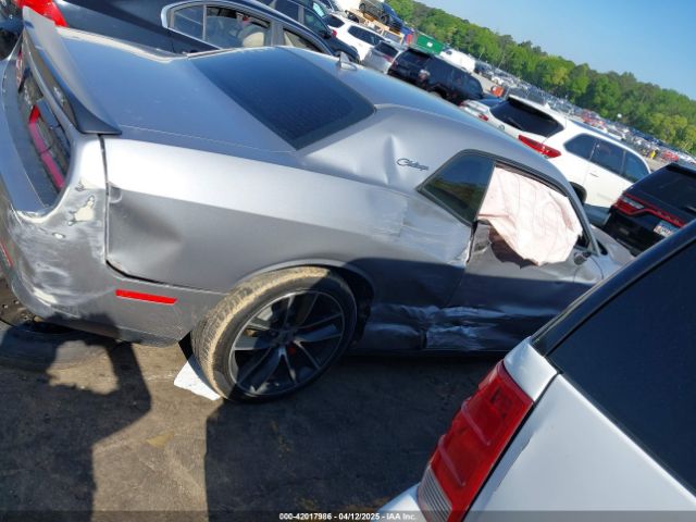 2C3CDZFJ2JH255241 Dodge Challenger R/t Scat Pack