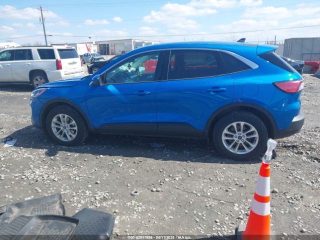 1FMCU9G66MUA03270 Ford ESCAPE SE