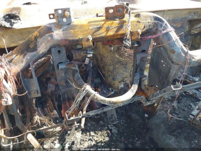 3GCUKREC0JG103144 Chevrolet Silverado 1500 1lt/2lt