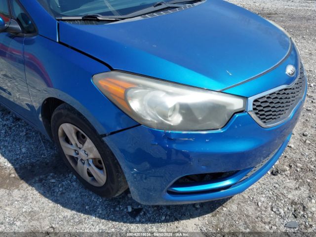 KNAFK4A67E5061352 KIA FORTE LX