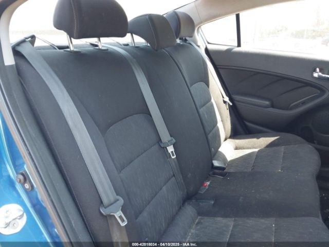 KNAFK4A67E5061352 KIA FORTE LX