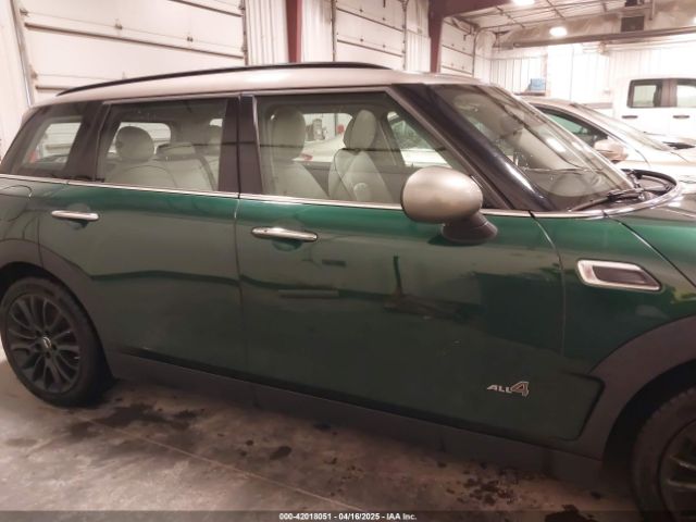 WMWLU1C5XK2F30207 Mini Clubman Cooper