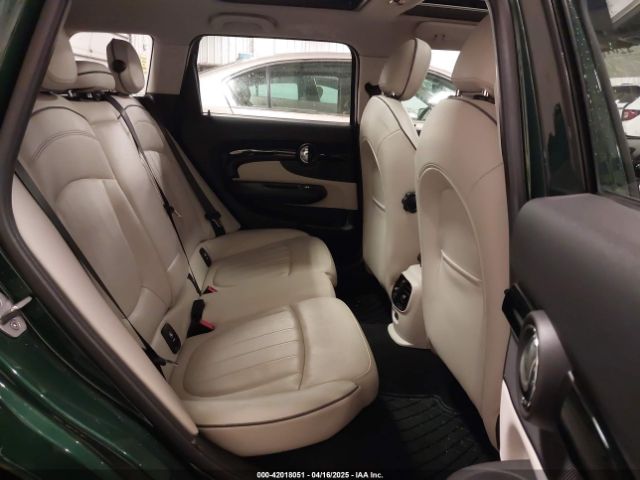 WMWLU1C5XK2F30207 Mini Clubman Cooper