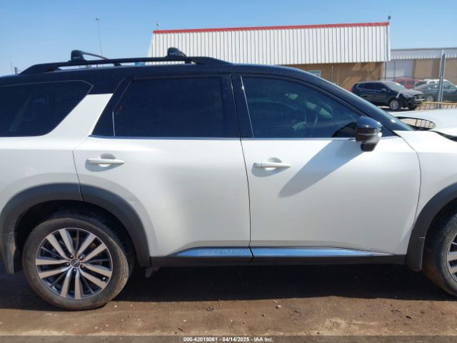 5N1DR3DK5NC268208 Nissan Pathfinder Platinum 4wd
