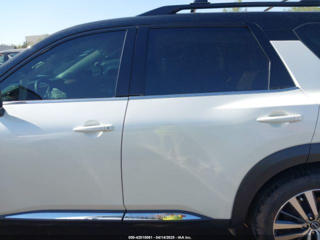 5N1DR3DK5NC268208 Nissan Pathfinder Platinum 4wd
