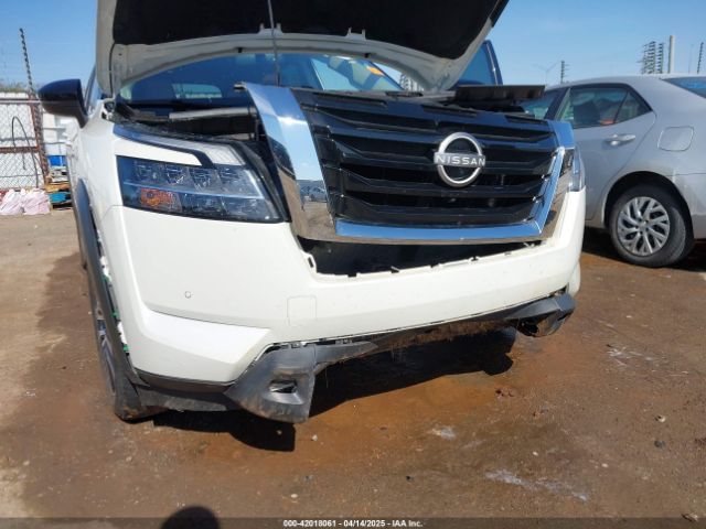 5N1DR3DK5NC268208 Nissan Pathfinder Platinum 4wd