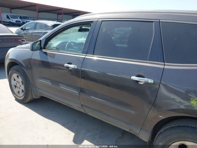 1GNKRFED4HJ140790 Chevrolet Traverse Ls