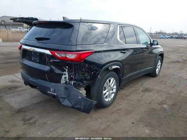 Chevrolet Traverse Ls 2019 1GNERFKW9KJ322222 Image 4
