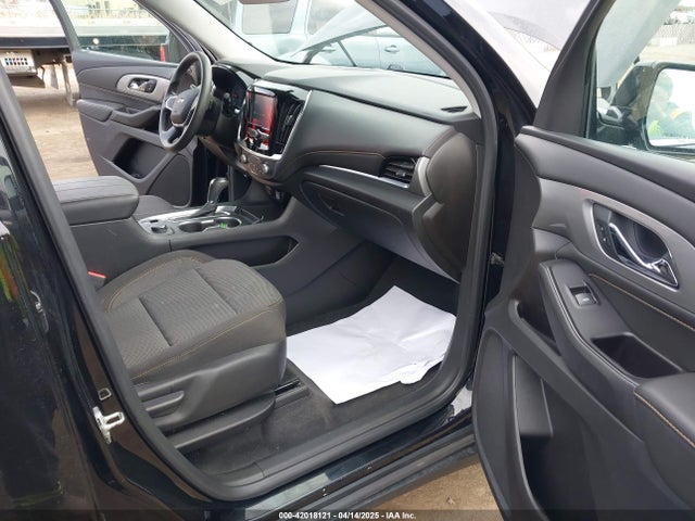 Chevrolet Traverse Ls 2019 1GNERFKW9KJ322222 Image 5