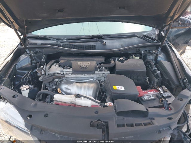 4T1BF1FK9HU690675 Toyota CAMRY SE