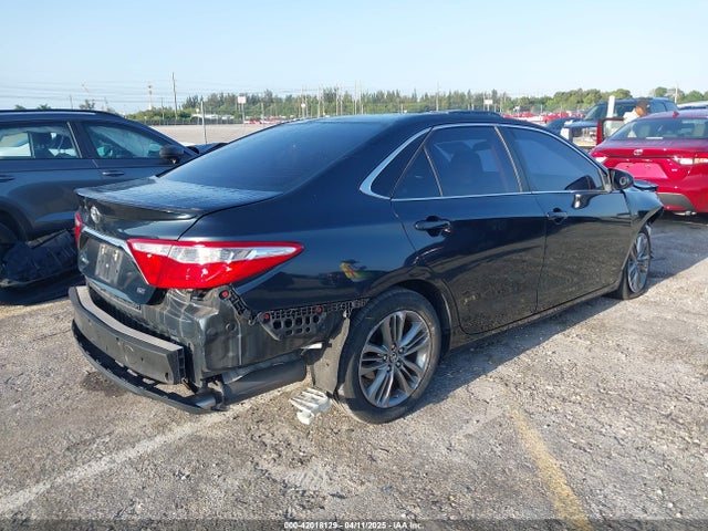 4T1BF1FK9HU690675 Toyota CAMRY SE