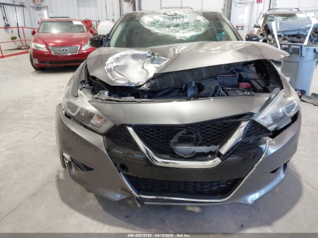 1N4AA6APXJC374220 Nissan Maxima 3.5 Sl