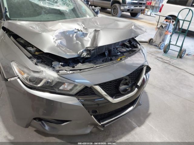 1N4AA6APXJC374220 Nissan Maxima 3.5 Sl
