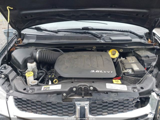 2C4RDGCG9JR297418 Dodge Grand Caravan Sxt