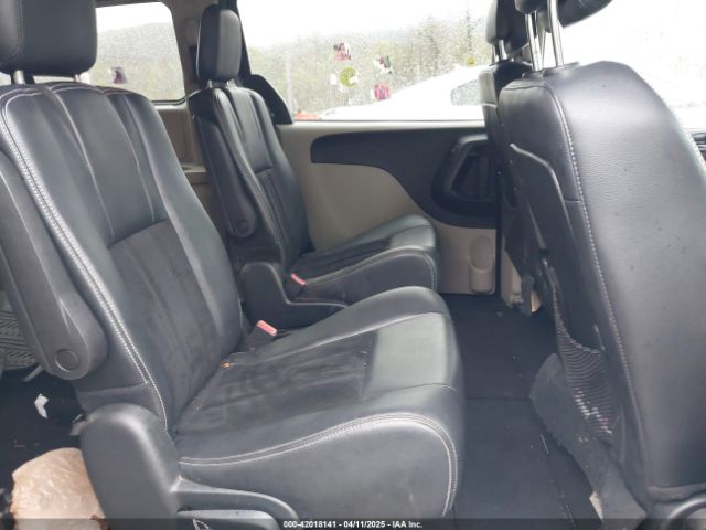 2C4RDGCG9JR297418 Dodge Grand Caravan Sxt