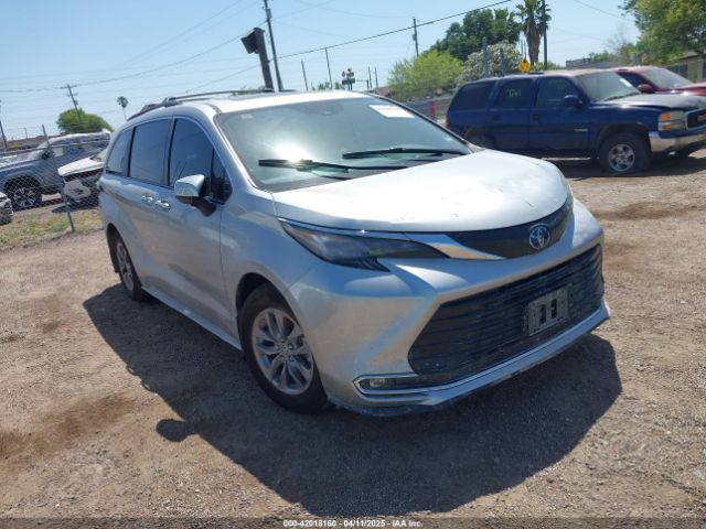 2021 TOYOTA SIENNA 5TDYRKEC1MS027959