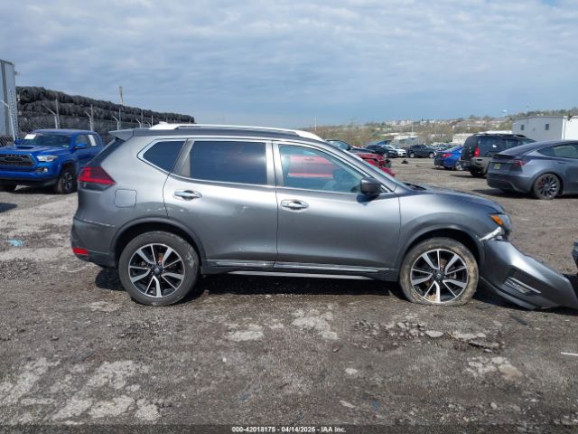 5N1AT2MV6KC727136 Nissan Rogue Sl