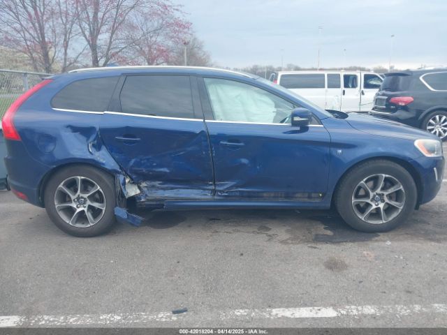 YV4902RV6F2711343 Volvo Xc60 T6/platinum