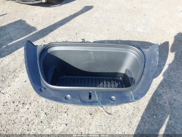 7SAYGDEE9RF199805 Tesla Model Y Long Range Dual Motor All-wheel Drive