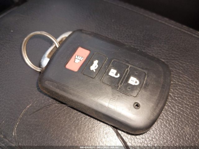 KNALN4D76G5207273 KIA Cadenza Premium
