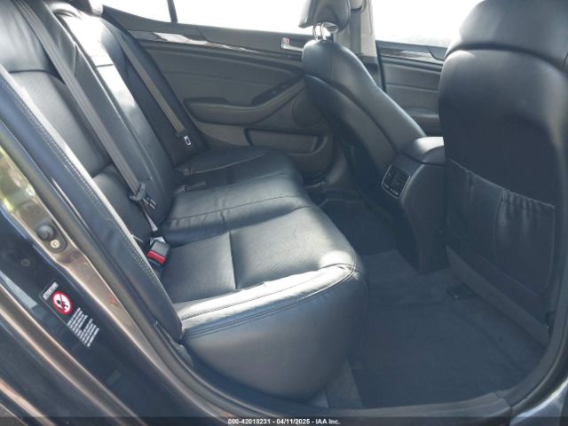 KNALN4D76G5207273 KIA Cadenza Premium