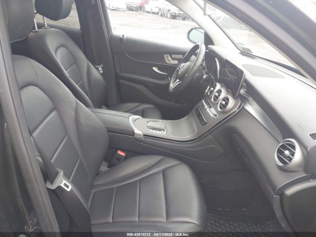 W1N0G8EB4LF836652 Mercedes-Benz Glc 300 4matic