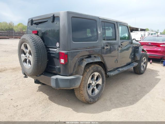 1C4BJWEGXHL595724 Jeep Wrangler Unlimited Sahara 4x4
