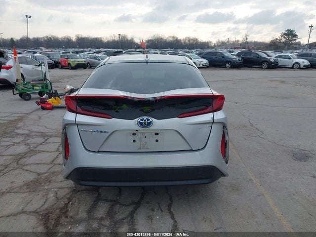 Toyota Prius Prime Premium 2018 JTDKARFP3J3069960 Image 16