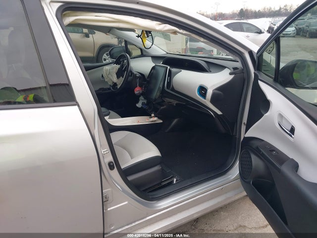 Toyota Prius Prime Premium 2018 JTDKARFP3J3069960 Image 5