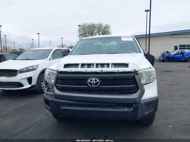 5TFRM5F15EX069810 Toyota Tundra Sr 4.6l V8