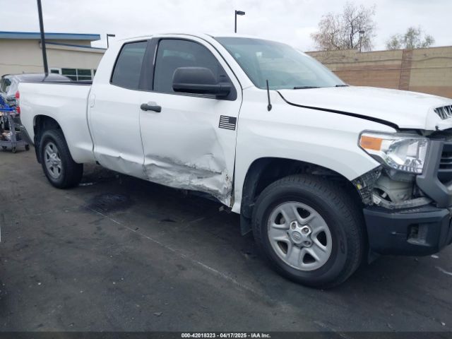 5TFRM5F15EX069810 Toyota Tundra Sr 4.6l V8