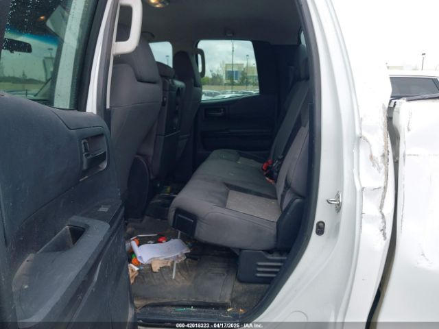 5TFRM5F15EX069810 Toyota Tundra Sr 4.6l V8