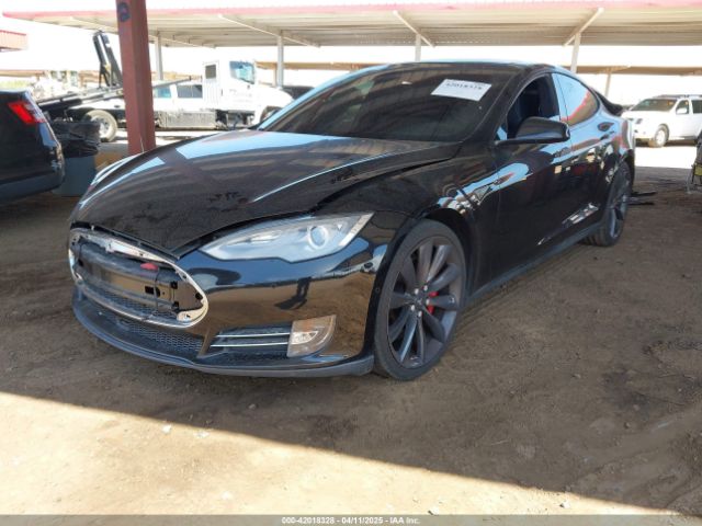 5YJSA1H20EFP62979 Tesla Model S P85d